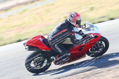 media/Oct-14-2023-TrackXperience (Sat) [[0517685739]]/Level 1/session 5 turn 12/